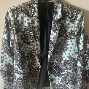 Express abstract women’s blazer size 6 - about 6 years old. Like new.